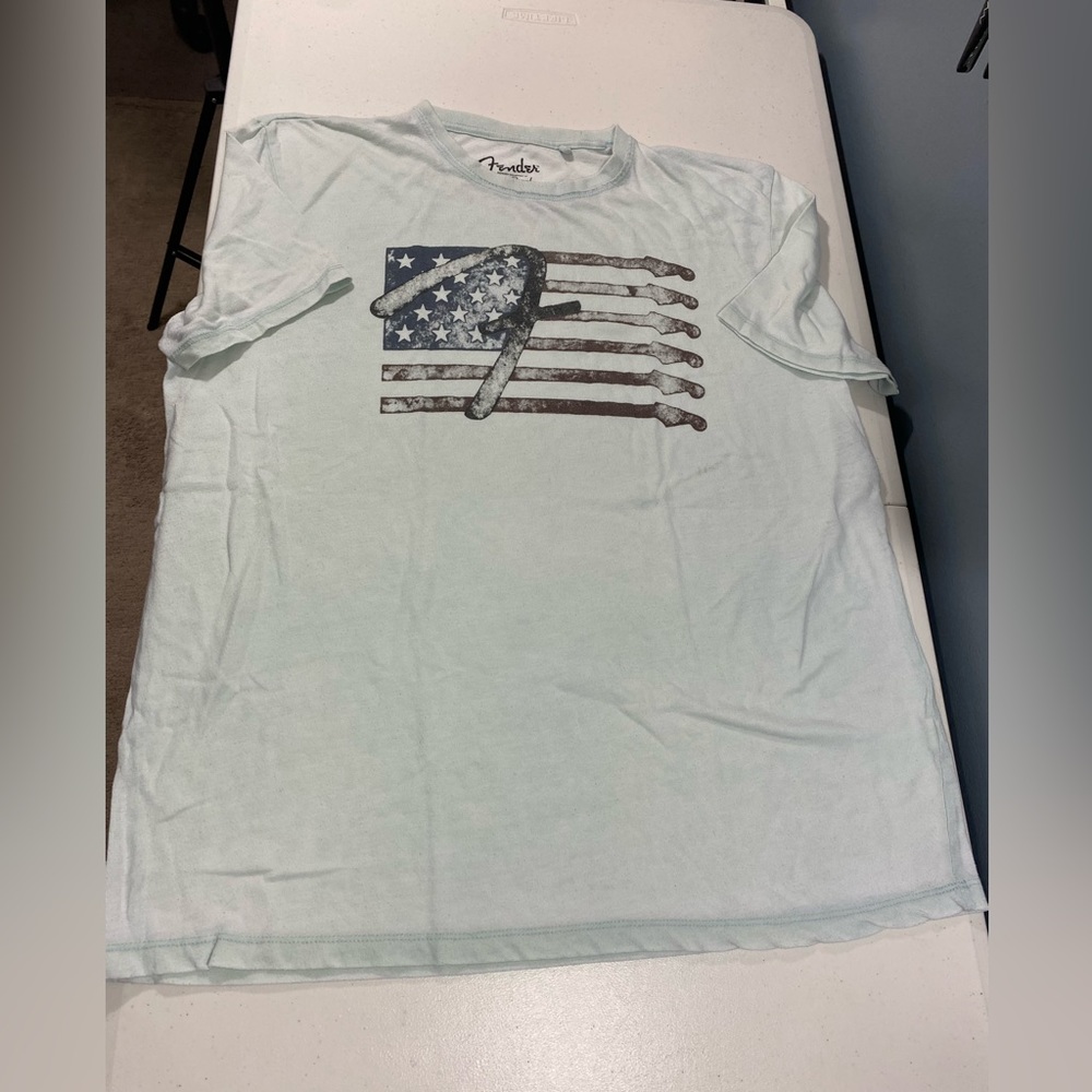 Lucky brand mens size XL light blue Fender short sleeve